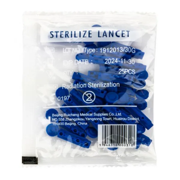 En glad kund provar sina blodsockermätare för nybörjare och längtar efter att fylla på med fler.